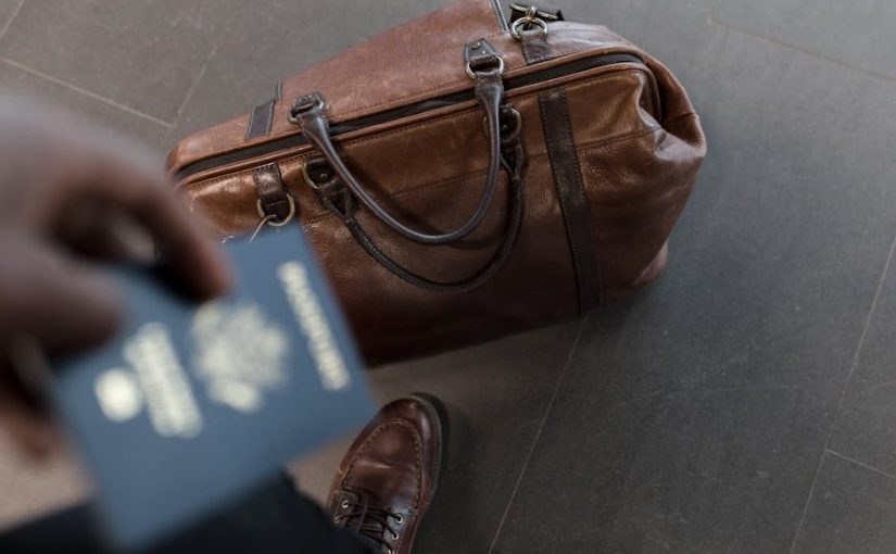 港人移民大冒險：從香港飛到世界的搞笑故事